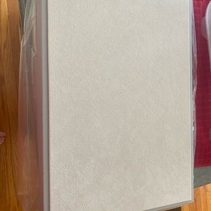 Jewelry holder. Never been used.